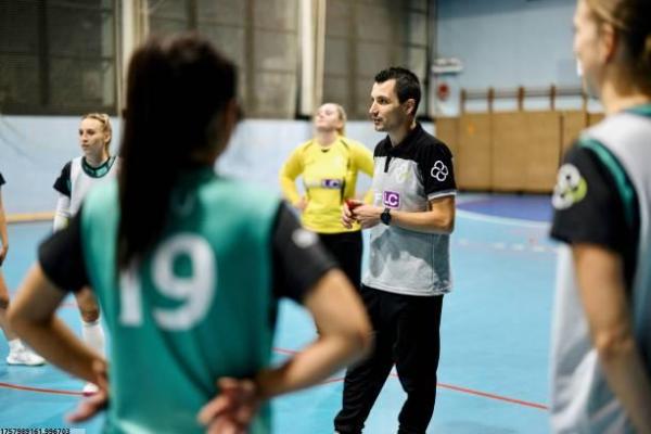 贵阳共创体育篮球培训